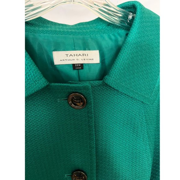 Green Tahari Blazer - Picture 3 of 3